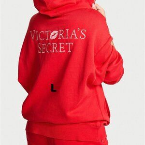 VS ICONIC FLEECED RELAXED HOODIE IN WASHED LIPSTICK & EMBROIDERED LOGO IN LARGE